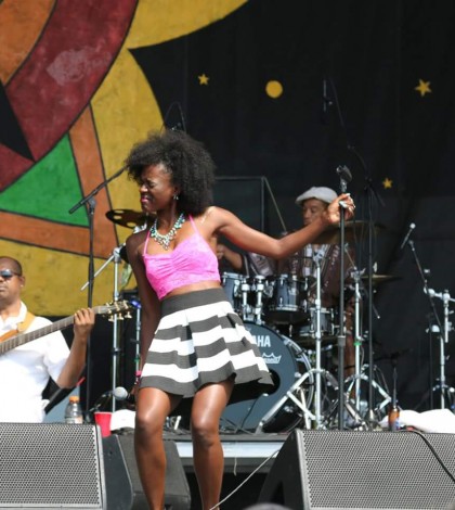 NAYO JONES BRINGS DOWN THE HOUSE AT THIS YEARS JAZZ & HERITAGE FESTIVAL AS A FEATURE WITH NEW ORLEANS OWN KERMIT RUFFINS