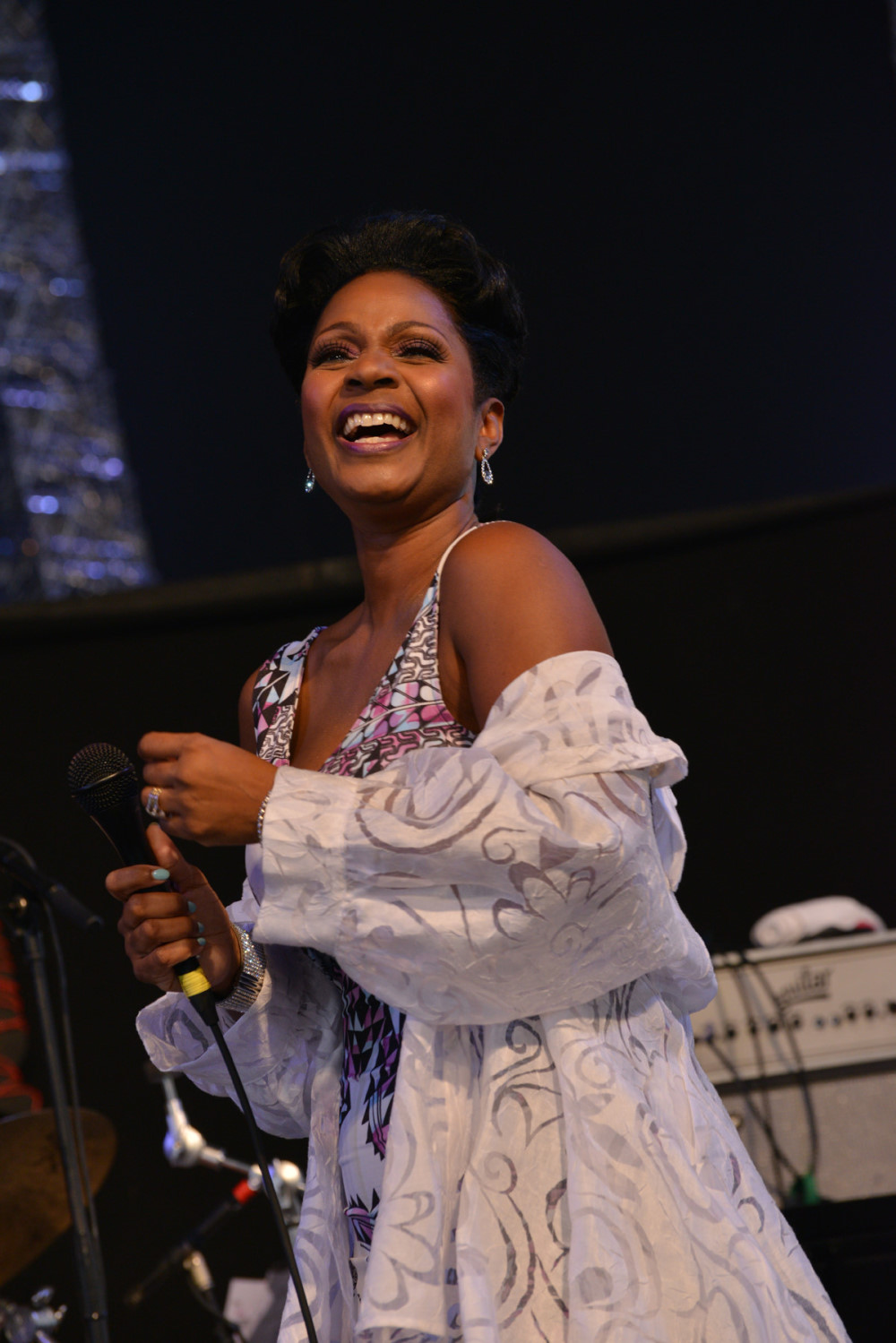 NEW ORLEANS GREAT STEPHANIE JORDAN IS PROUD TO JOIN THE AUDIX FAMILY. “I LIKE THIS MICROPHONE”