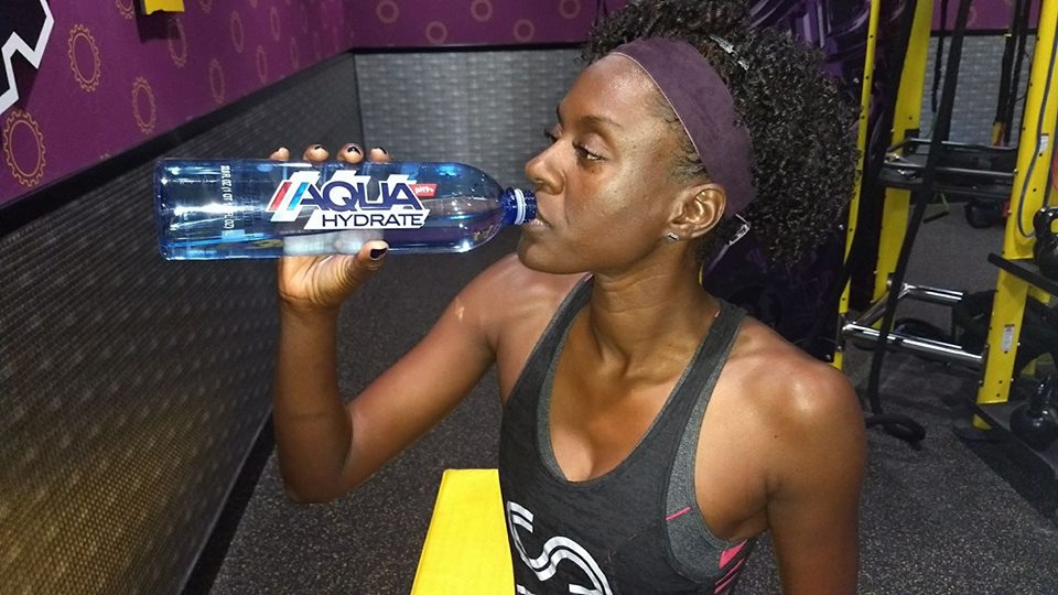 NAYO JONES GETS WATER ENDORSEMENT DEAL WITH PUFF DADDY’S NEW AQUA HYDREATE WATER COMPANY